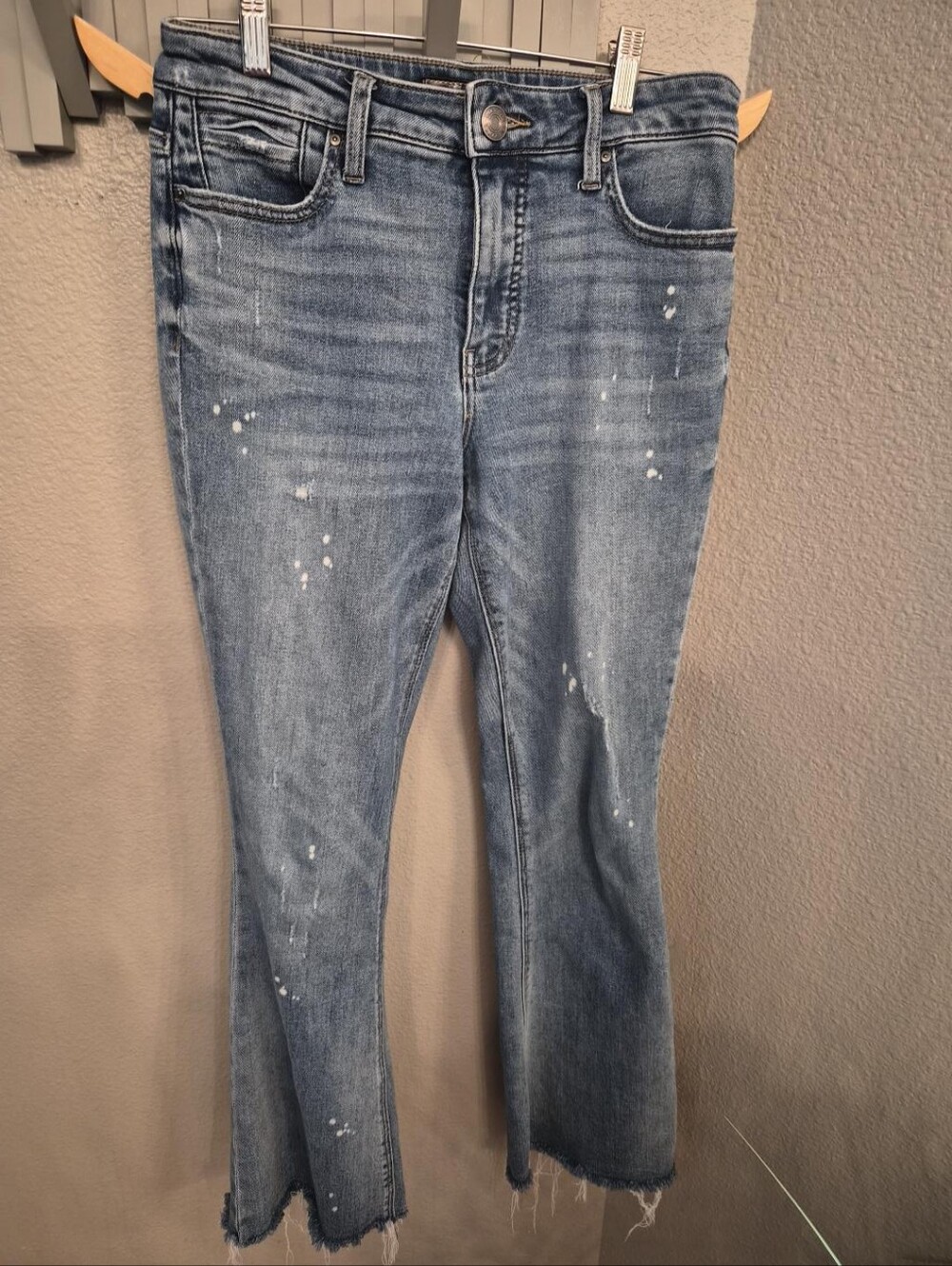 KUT From the Kloth Size 2 Paint Splatter Raw Hem Jeans